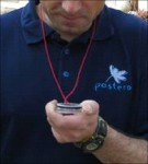 trzymanie sposób prawidłowego trzymania kompasu lub busoli